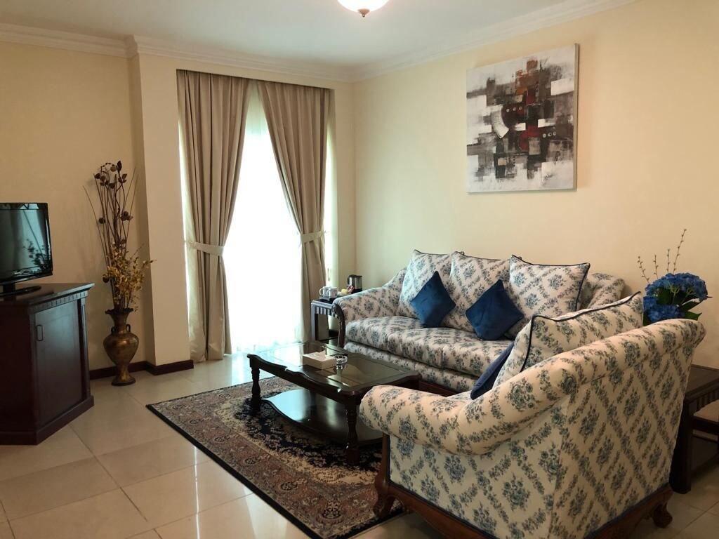 Hotel Pars International