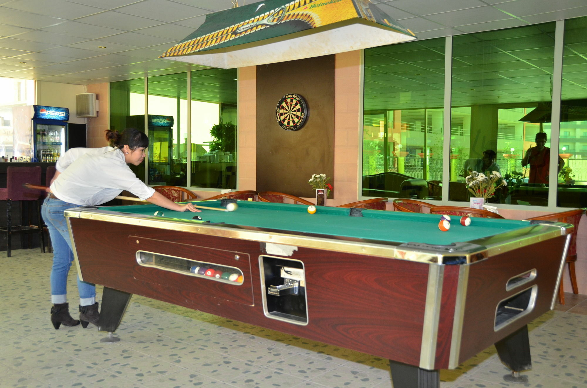 Hotel Pars International 4*